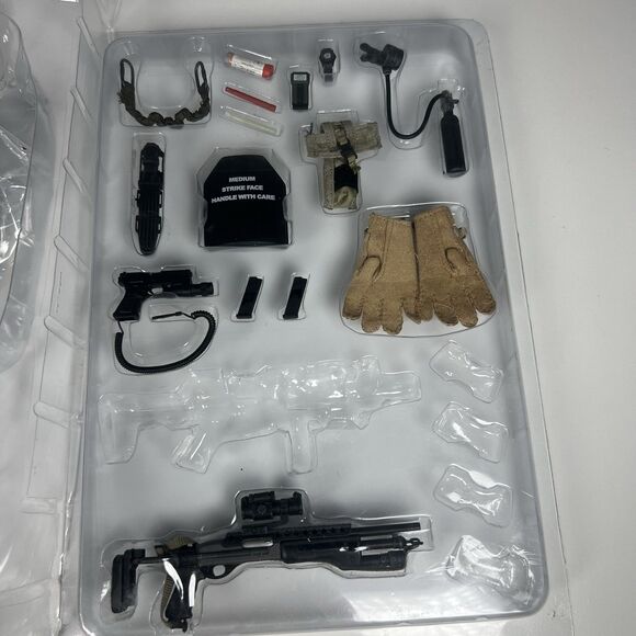 HOT TOYS Naval Special Warfare Unit Two Navspecwargru Navy Seal Accessories Only - Picture 2 of 8